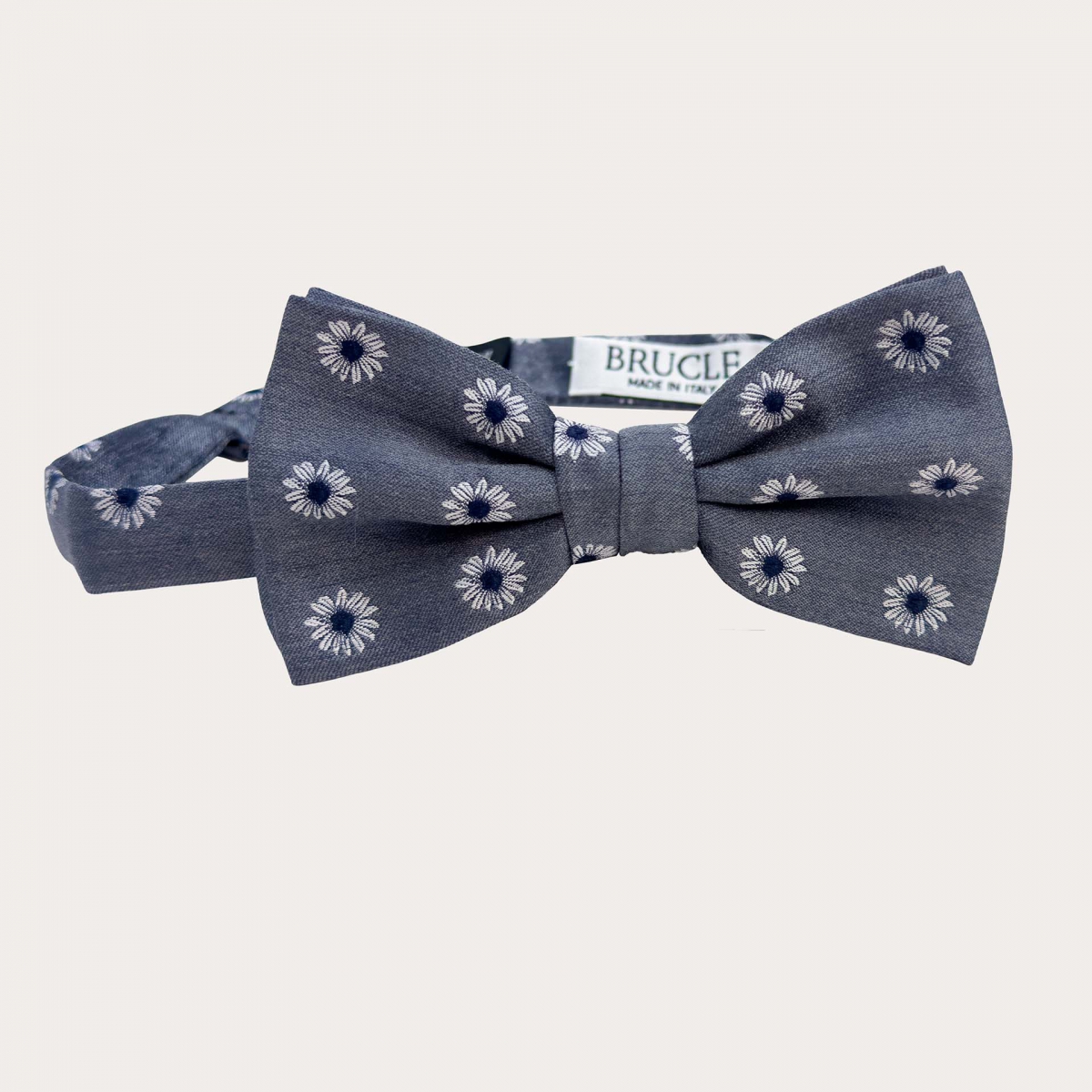 Grey floral bow tie in jacquard silk