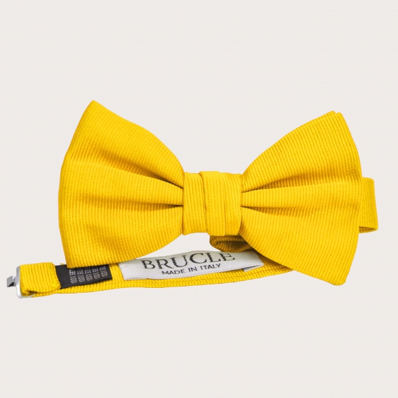 Elegant set of suspenders, bow tie and pocket square in silk, yellow