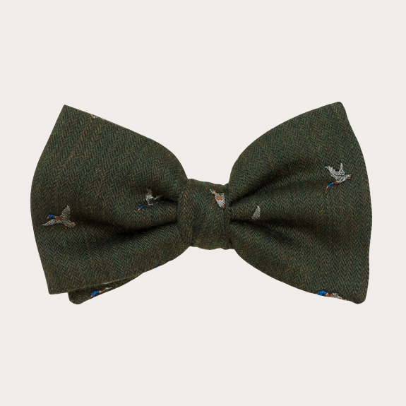 Coordinated wool set with suspenders clips or buttons and green duck-pattern bow tie